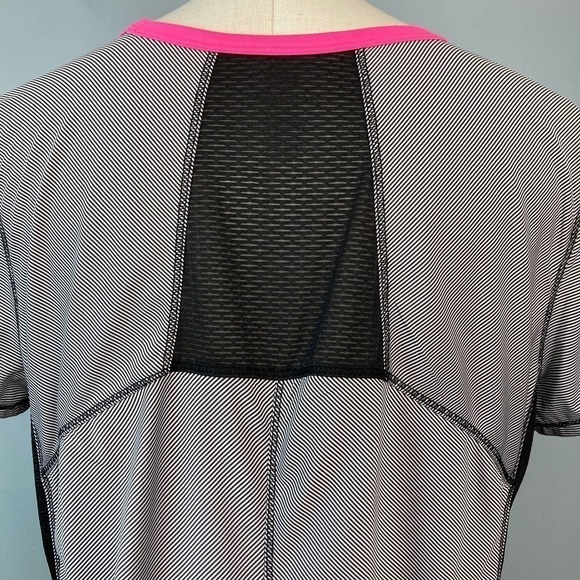 Hannah H2 Black Pink Striped Breathable Mesh Inset Short Sleeve Shirt Size L - Picture 7 of 12